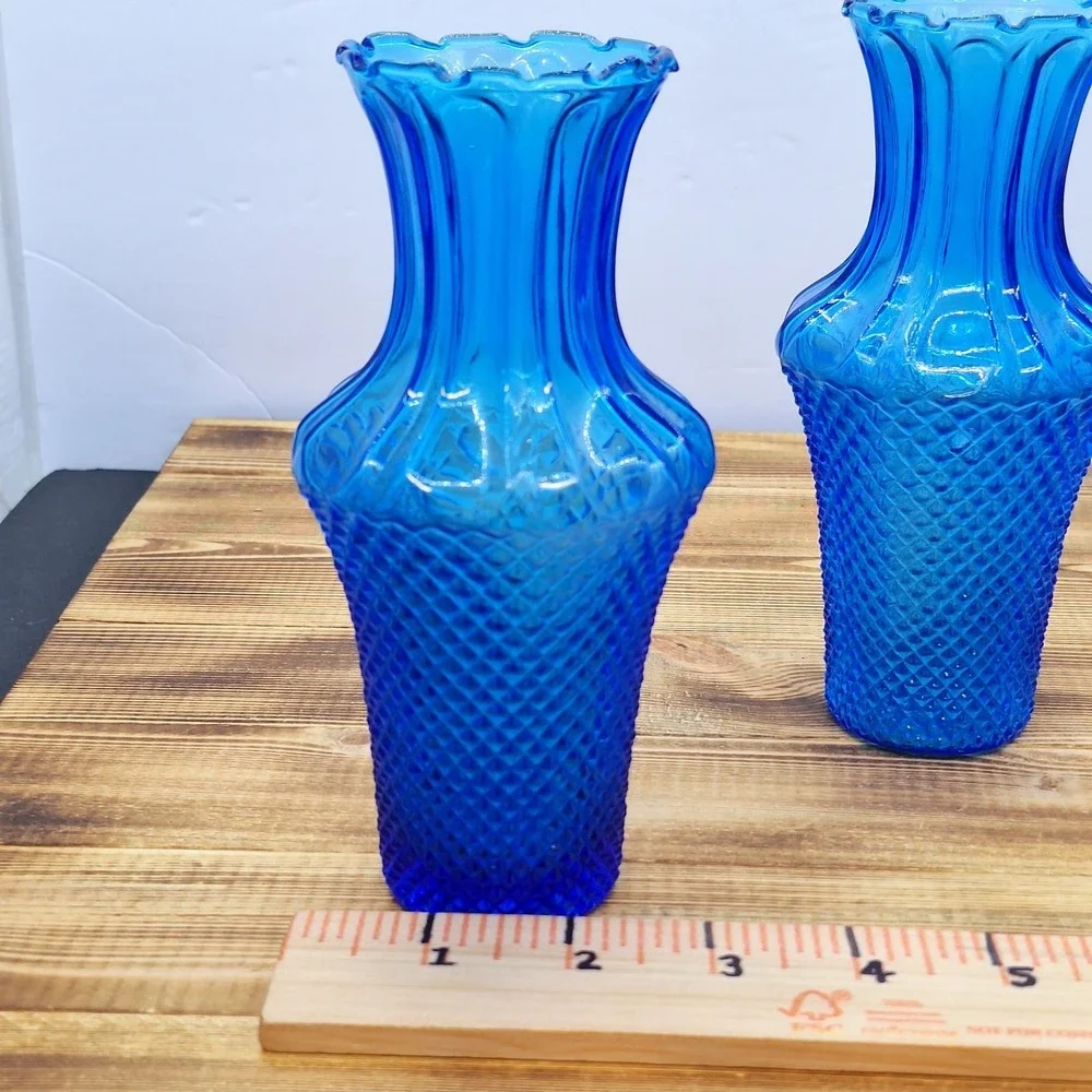X2 Vintage Sapphire Blue Glass Bouquet Vase Diamond Point Hobnail Set‎ X2 6in